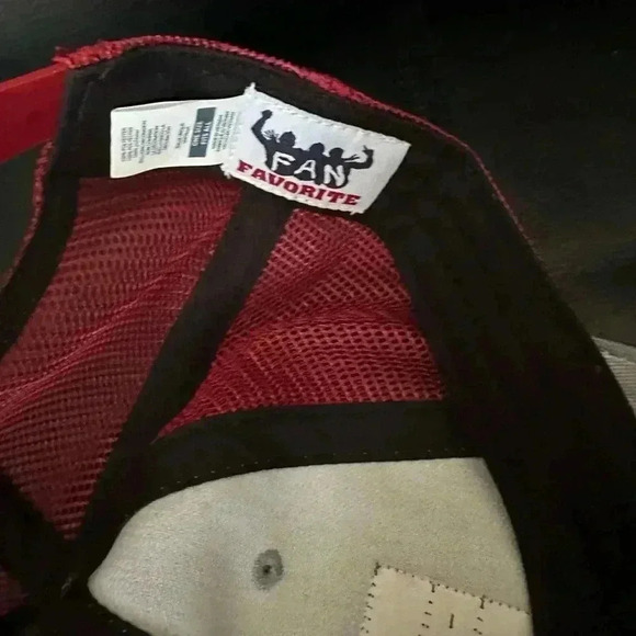 Fan favorite Alabama Crimson Tide mesh baseball cap. Never worn. - Picture 6 of 8